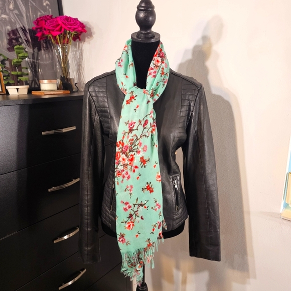 Teal and pink Arizona Ice Tea (unauthentic) cherry blossom light summer scarf. - Picture 1 of 9